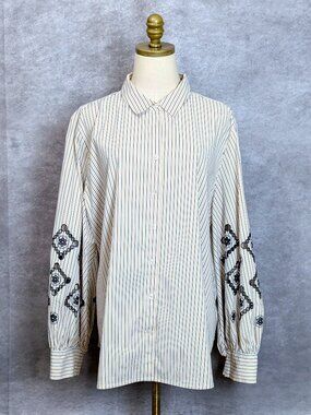 Chicos Striped Poplin Shirt Size 20 /4 Blue Beige Long Balloon Eyelet Sleeve